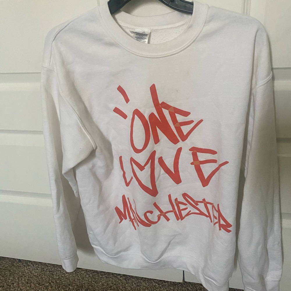 Ariana Grande One Love Manchester white sweatshirt